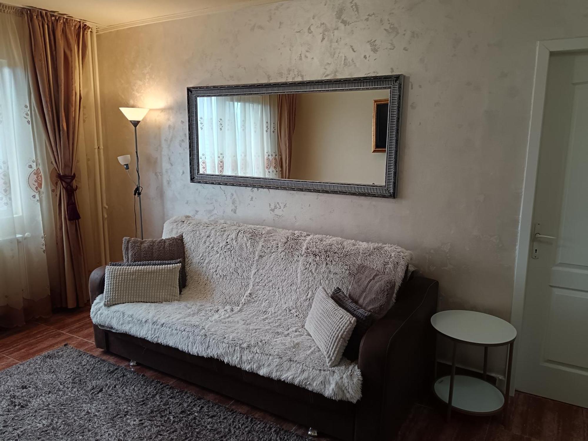 New 33 Lägenhet Bacău Exteriör bild